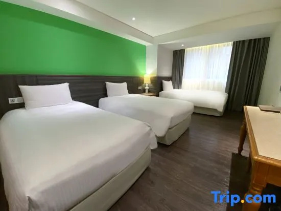 Deluxe Triple room