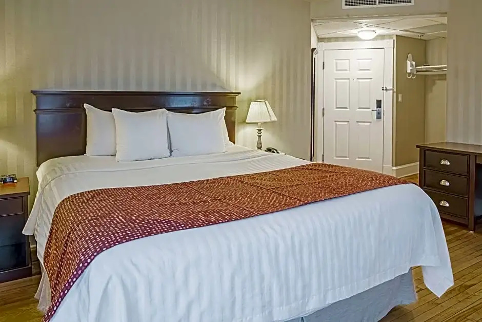 Quality Inn & Suites Downtown - Chambres