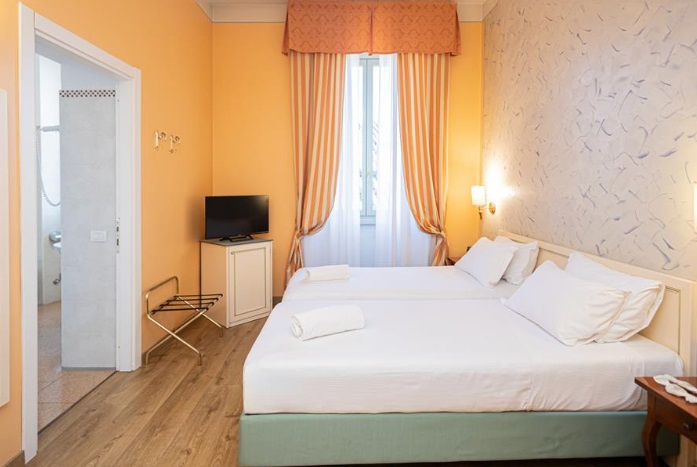 Superior room with view