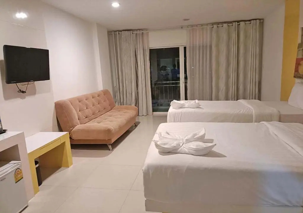 Superior Double room (full double bed)