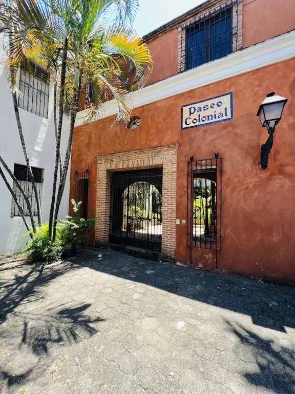 Paseo Colonial - Sabbatical 1