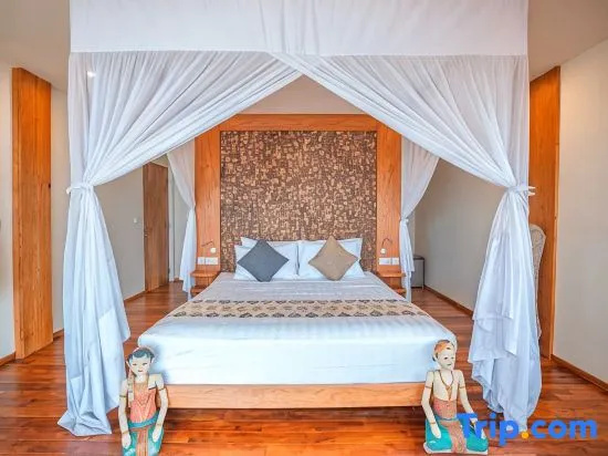 Grand room