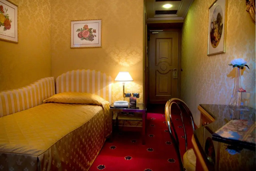 Marcella Royal Hotel - Rooftop Garden - Chambres