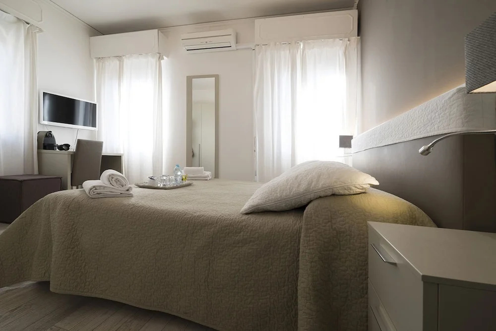 Двухместный номер Standard 2 отдельные кровати в Al Portico Guest House Venezia