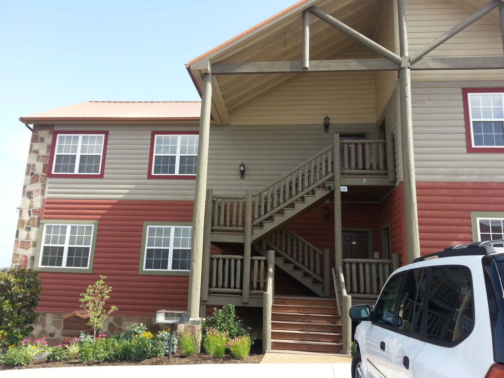 The Lodges at the Great Smoky Mountains