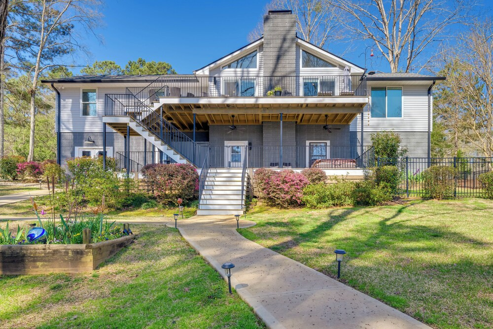 Lakefront Lake Oconee Home: Boat Dock + Hot Tub