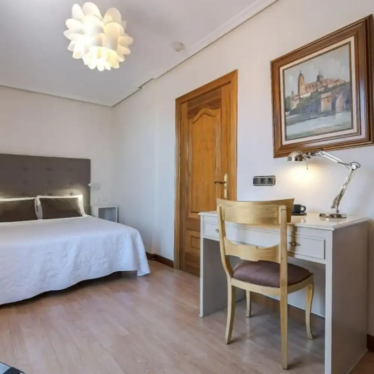 Superior Double room with balcony (full double bed)