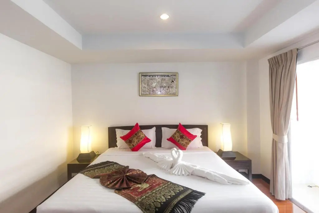 Superior Double room (full double bed)
