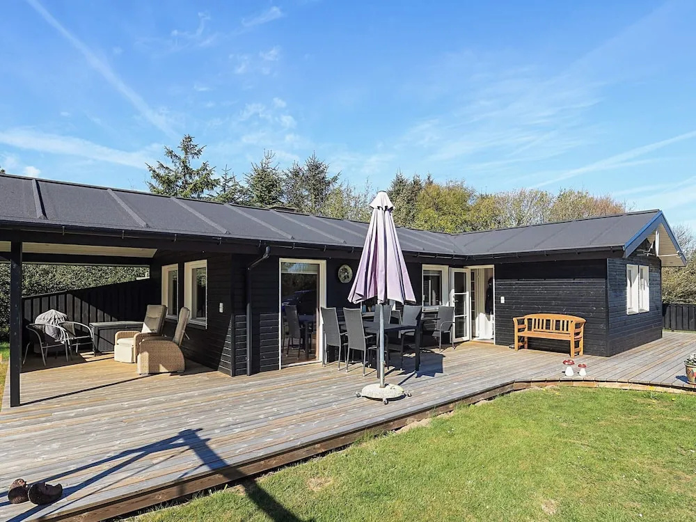 4 Star Holiday Home in Lokken