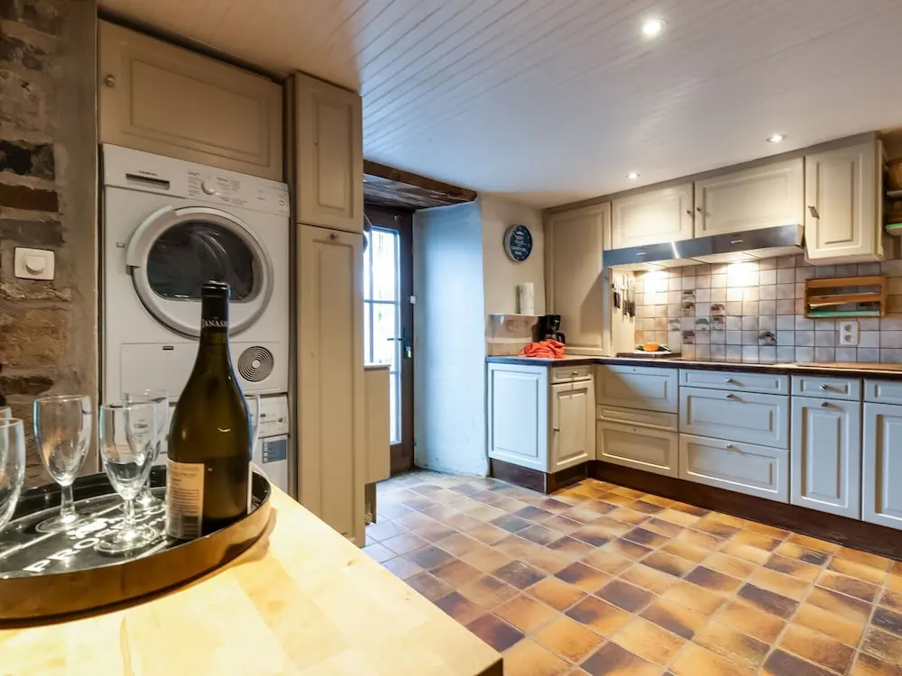 Detached Holiday Home with Sauna & Open Fire near Houffalize - фото 17