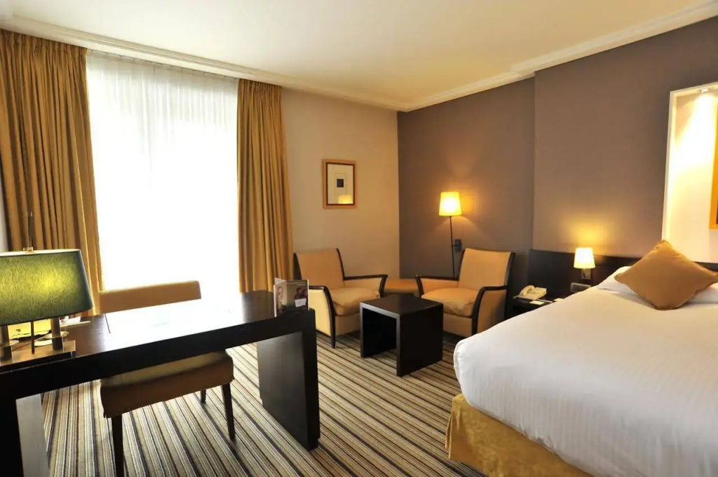 Parker Hotel Brussels Airport - Général