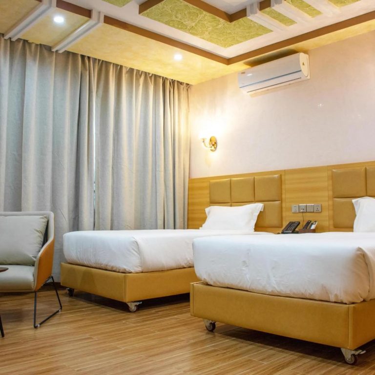 Sami Hotel — 5