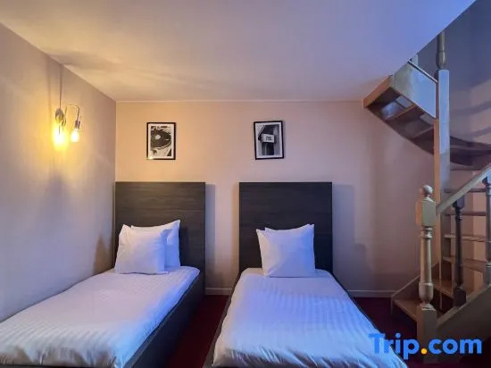 Superior Quadruple room