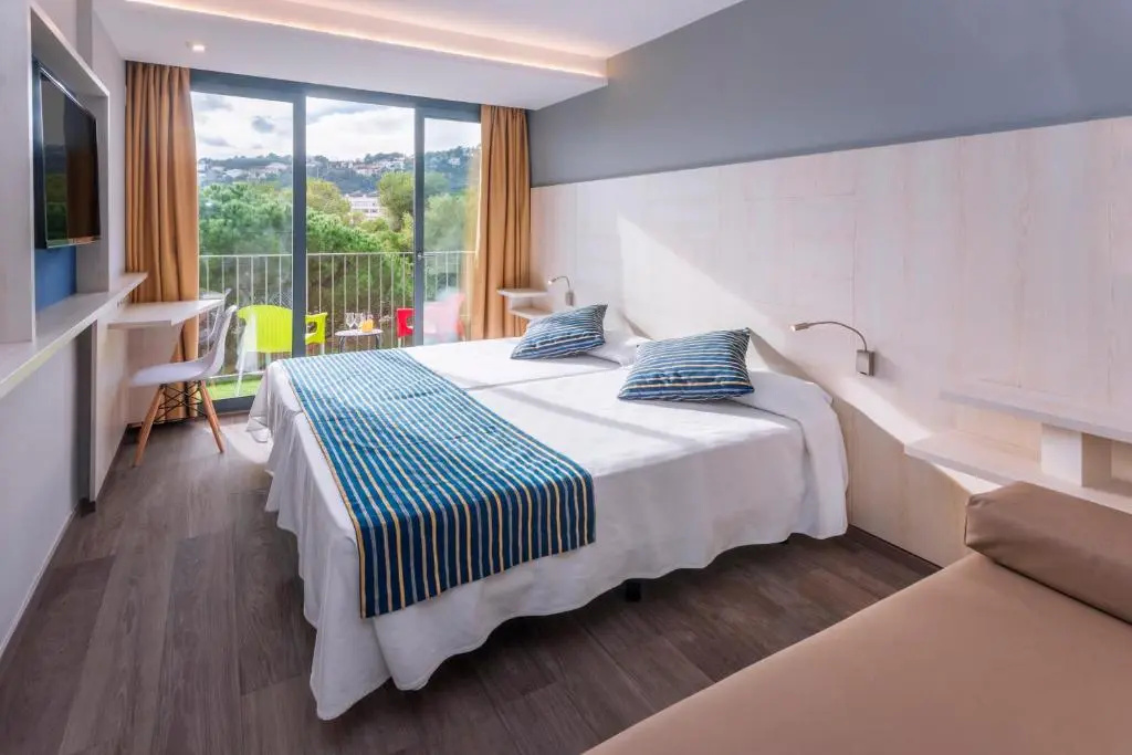 GHT Sa Riera Hotel - Chambres
