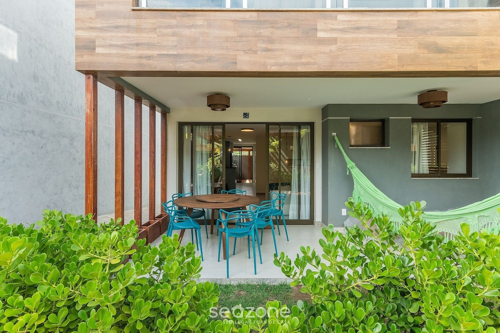 Apt in Condo w/ Pool 350m From the Beach Pll0004