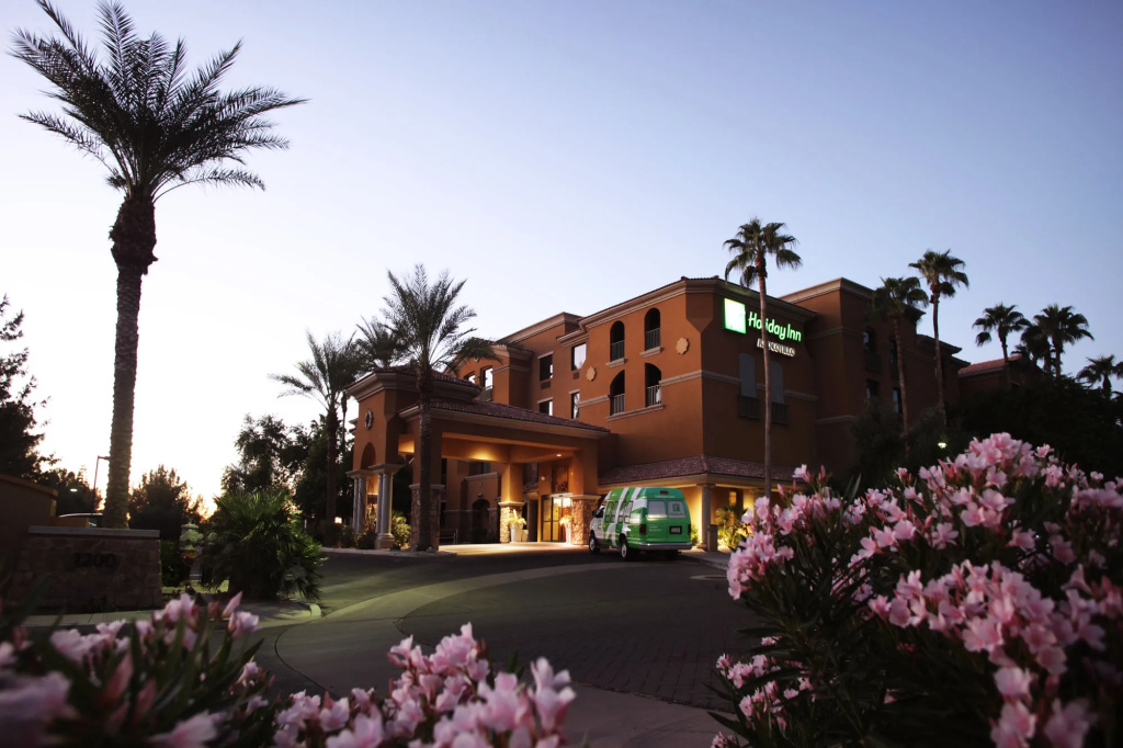 Hotel photo 1