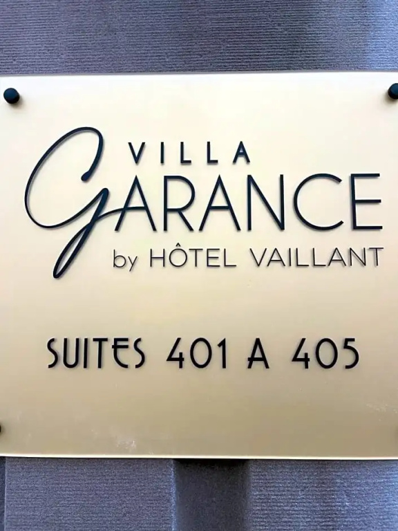 Standard Suite