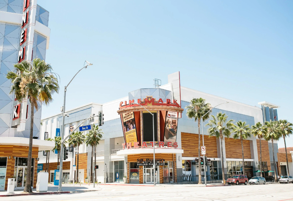 Holiday Inn Long Beach - Downtown Area
