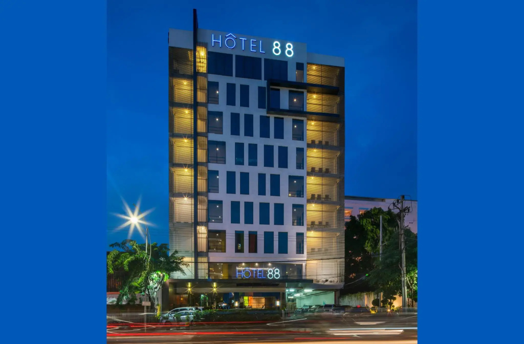 Hotel 88 Embong Malang Tunjungan By WH
