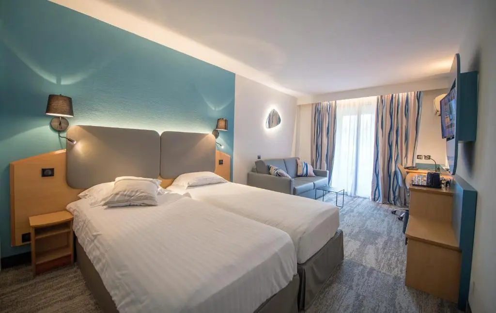 Promotel Carros - Chambres