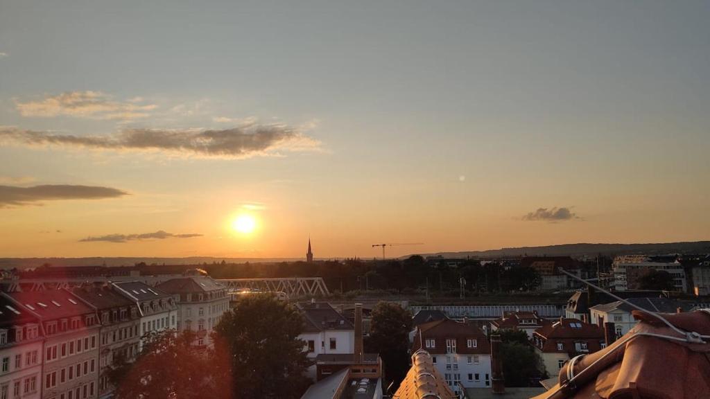 4 Raum Wohnung mit Balkon auf 120sqm in Top Lage
