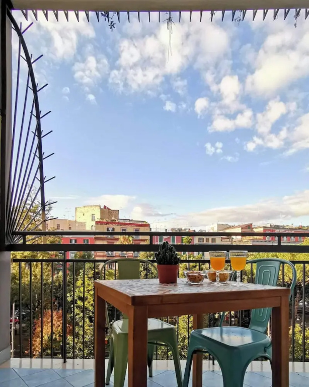 Standard Double room with balcony (full double bed)