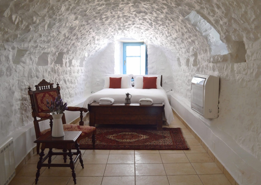 Lithos Stone Suites — 3