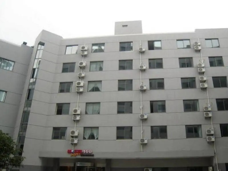 Motel168 Suzhou Sanxiang Road Inn