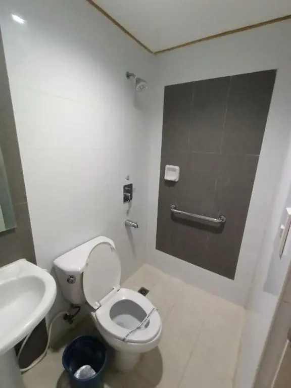 Hotel Sogo LRT Monumento Station - Chambres