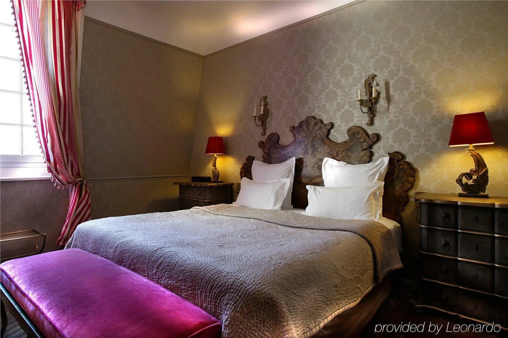 Saint James Paris - Relais & Chateaux
