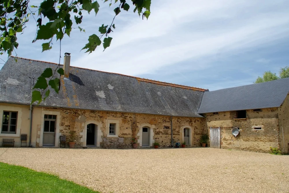 Holiday Home in Angers With Private Garden