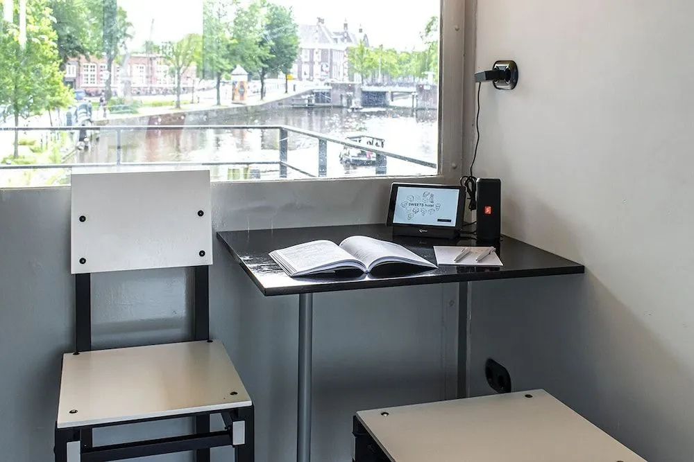 Business Centre