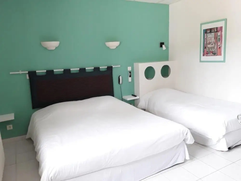 Voir la photo 3 — Le Carry Hôtel