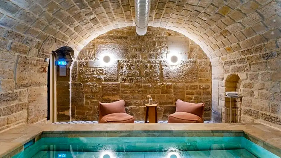 Le Petit Beaumarchais Hotel & Spa 50