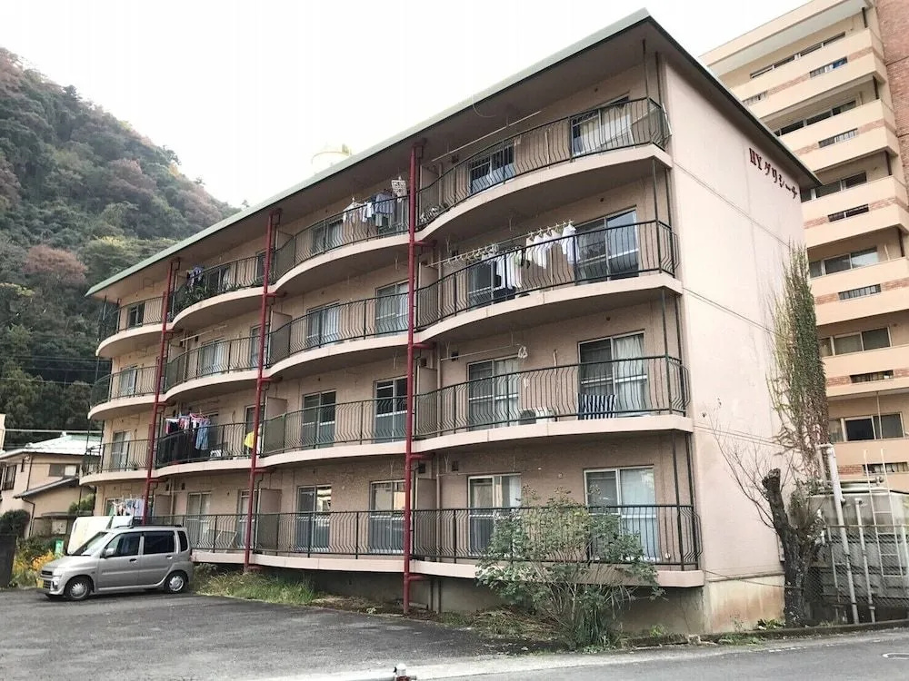 Elle's Hakone-Yumoto Guest House
