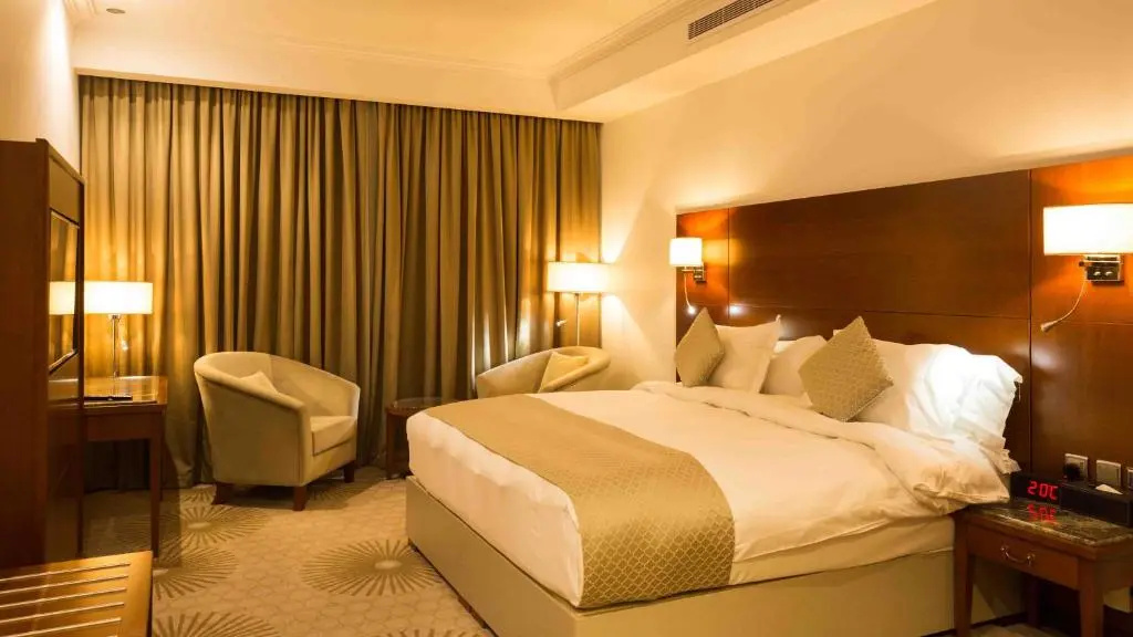 Deluxe Double room (full double bed)