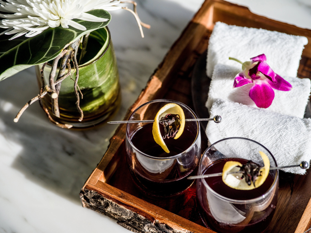 Food & Beverage