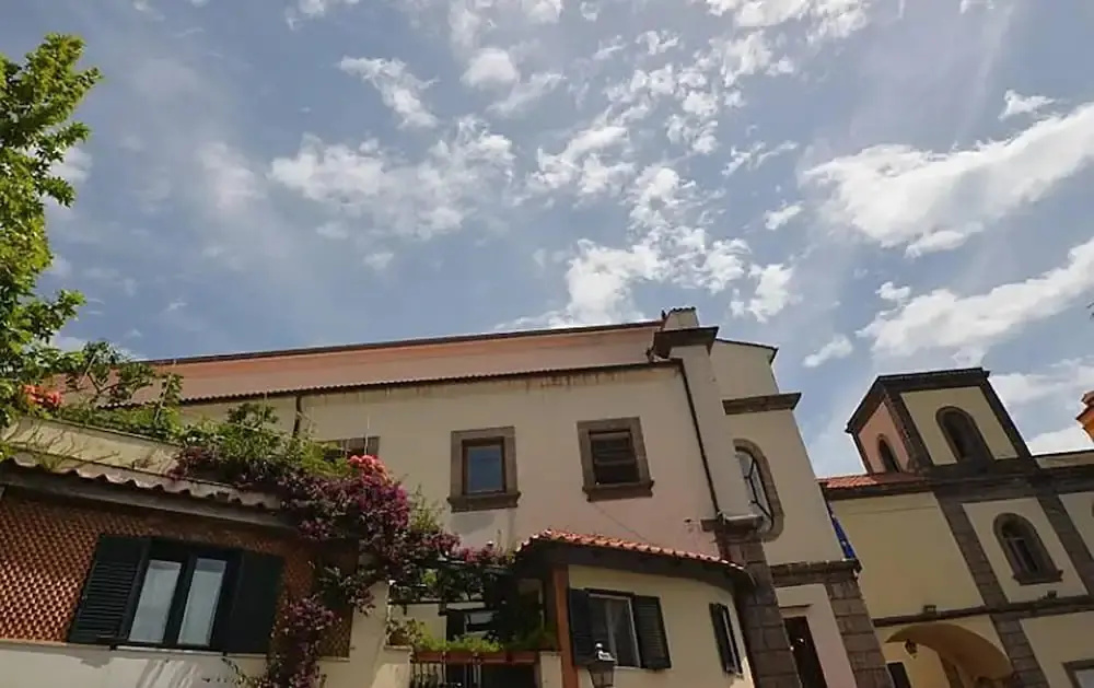 Relais Torre Rossa Apartments