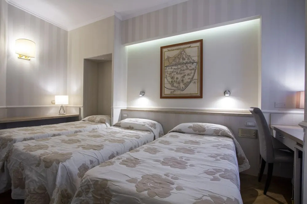 Triple room