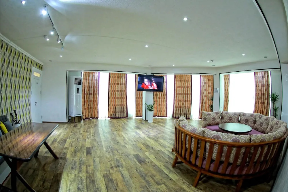 Hotel photo 13
