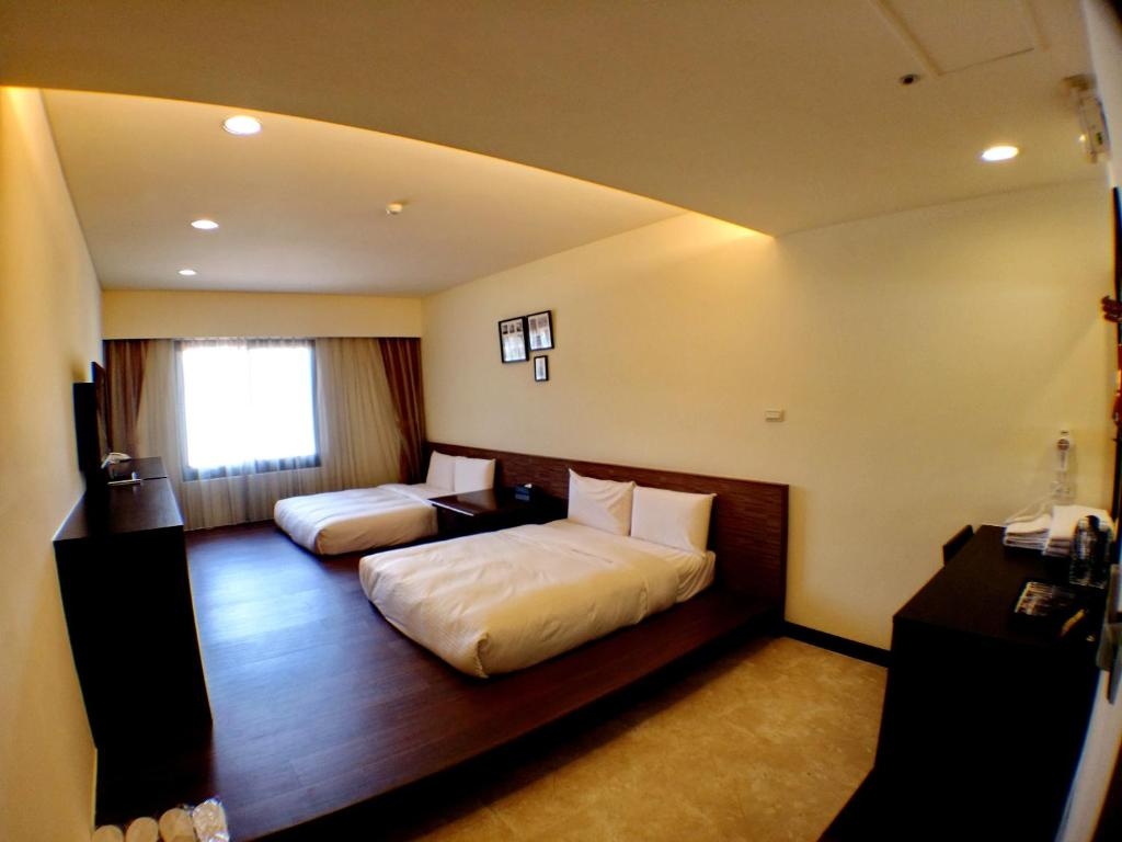 Economy room