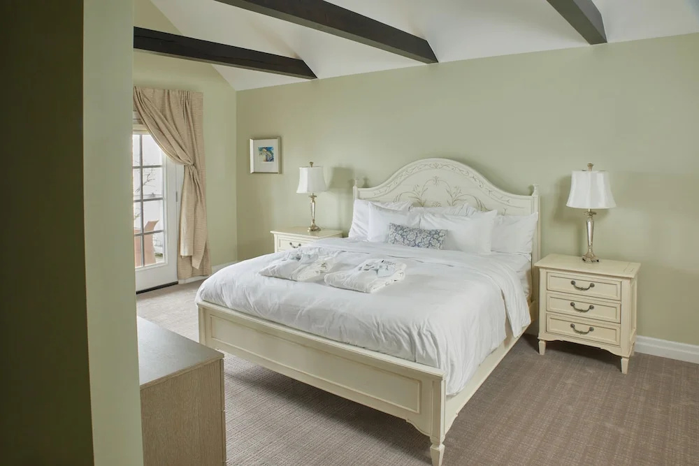 Executive Apartment