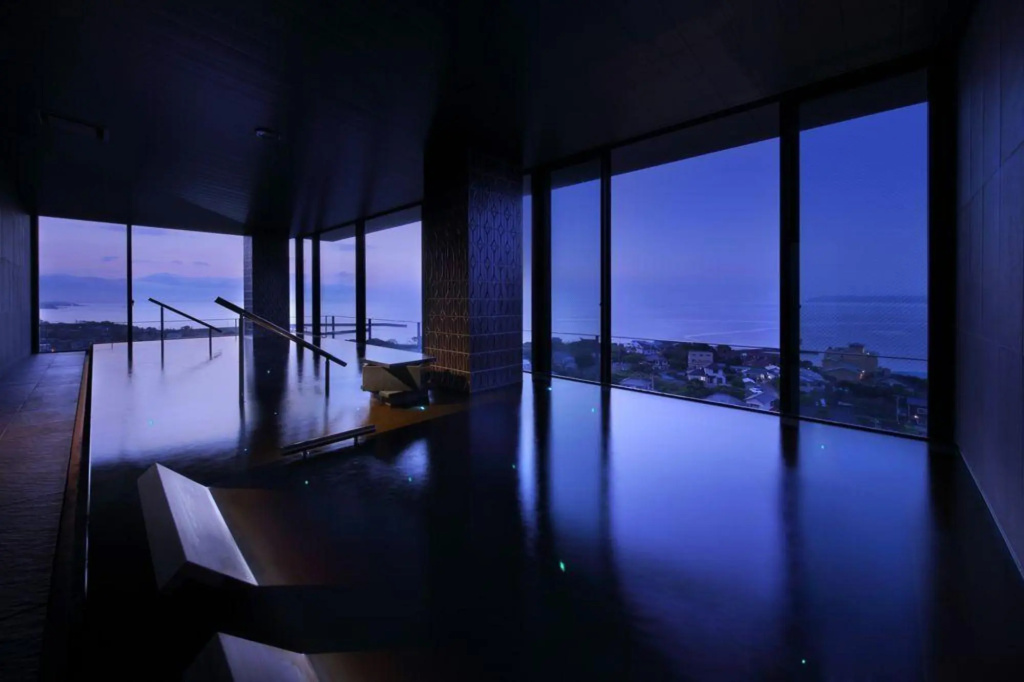 Balcony & Terrace