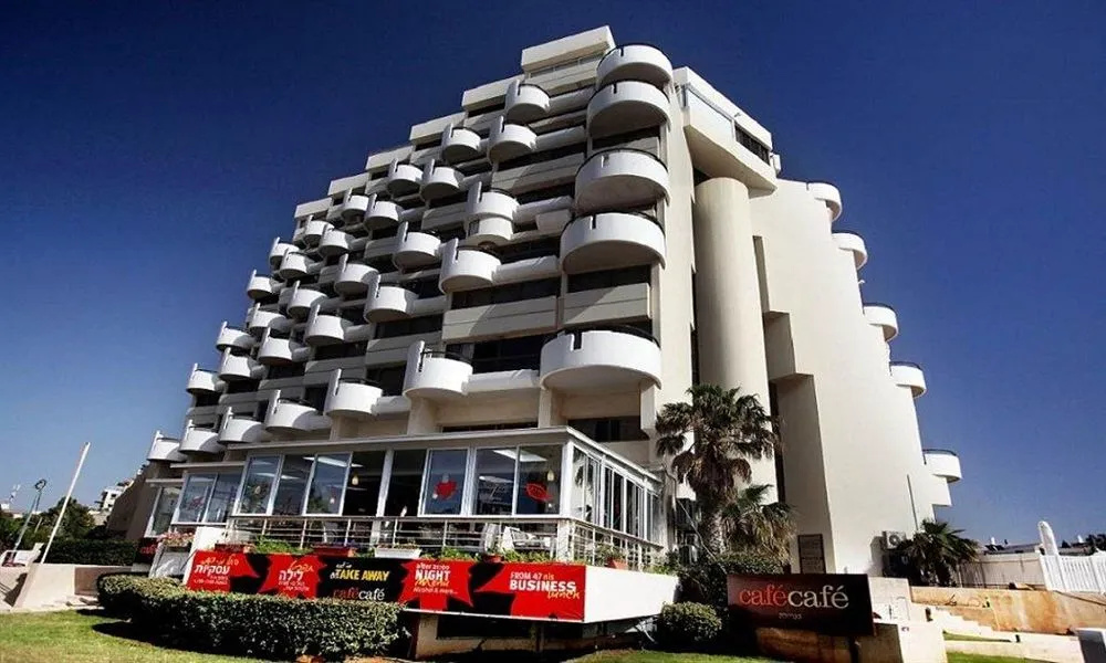 Marine Heights Suites