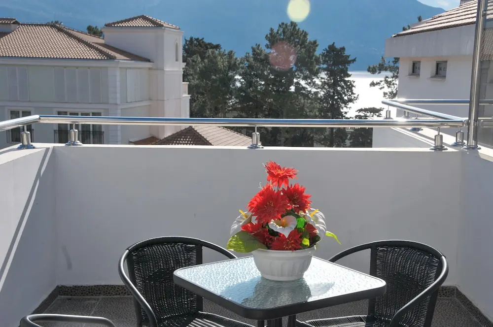 Comfort Double room with balcony and with sea view (full double bed)