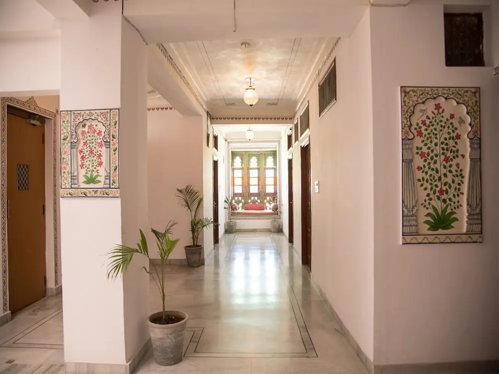 Hotel photo 11