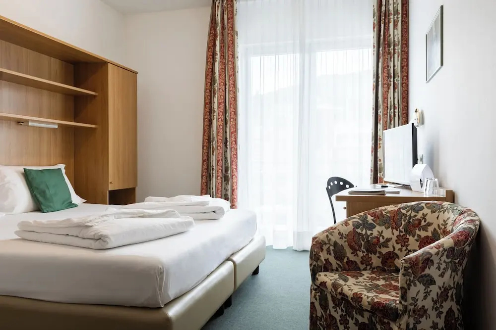 Economy Double room with balcony (full double bed)