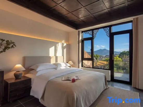 Yangshe Guanshan Cloud Mansion Wilds·Onsen Homestay (Big Water Wheel, Lijiang Ancient Town)