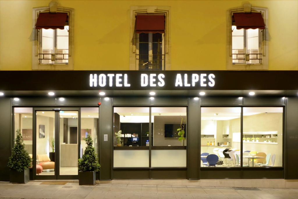 Hôtel des Alpes — фото