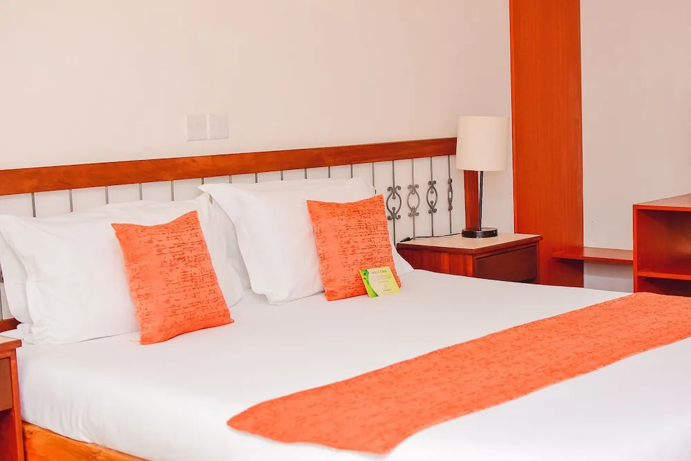 Premium Triple room